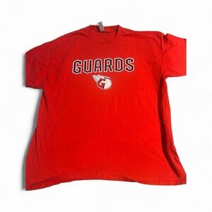 Red GUARDS Graphic T-Shirt xl